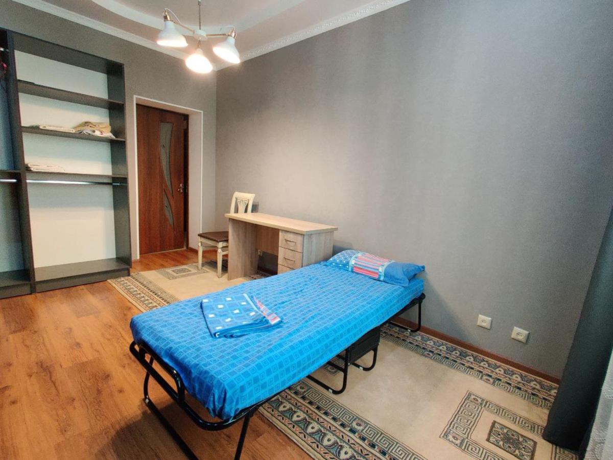 Комната В 4Х Комнатной Квартире Almaty Luaran gambar